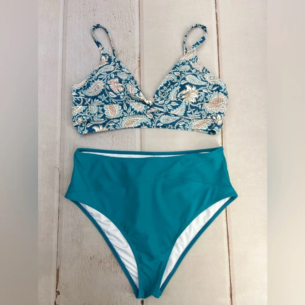 NWT High Waist Adjustable Strap Turquoise &‎ Orange Paisley Bikini SIZE LARGE
